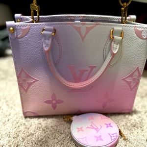 Louis Vuitton On the Go PM Spring in the City.